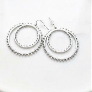 Elegant brush Silver Hoop Earrings